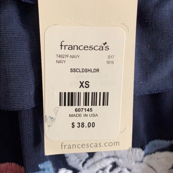 Francesca’s Alya NWT Cold Shoulder Navy Top - Picture 5 of 6